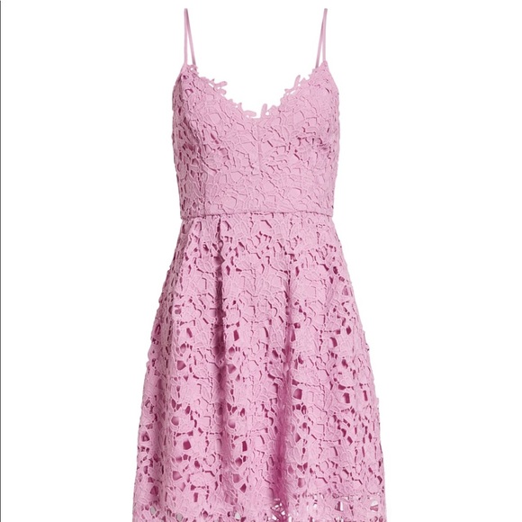 ASTR The Label Dresses & Skirts - ASTR The Label Lace Midi Dress (EUC)